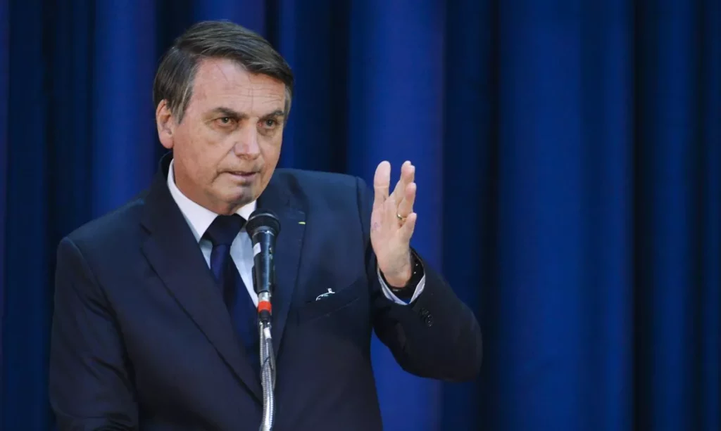 bolsonaro-devolve-joias