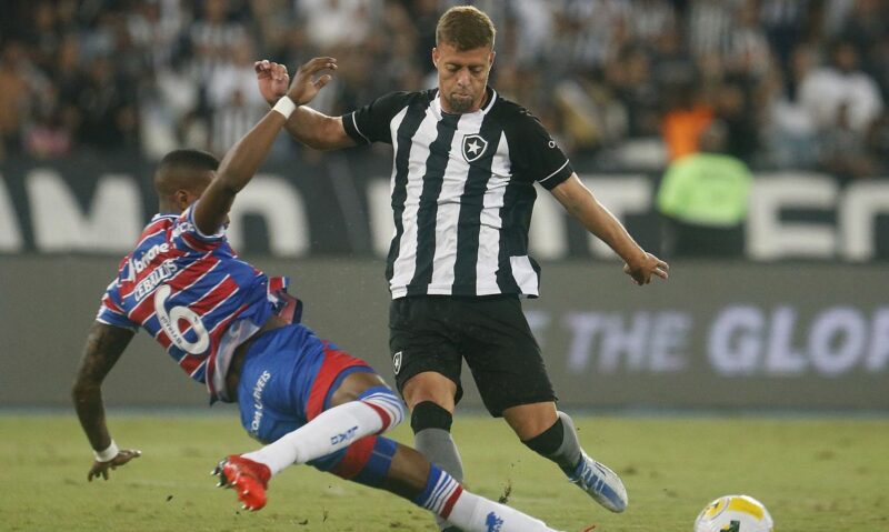 botafogo_x_fortaleza_brasileiro_maio_2022-e1662302540592