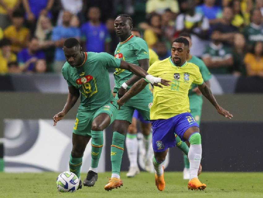 brasil-perde-senegal-amistoso brasil-perde-senegal-amistoso