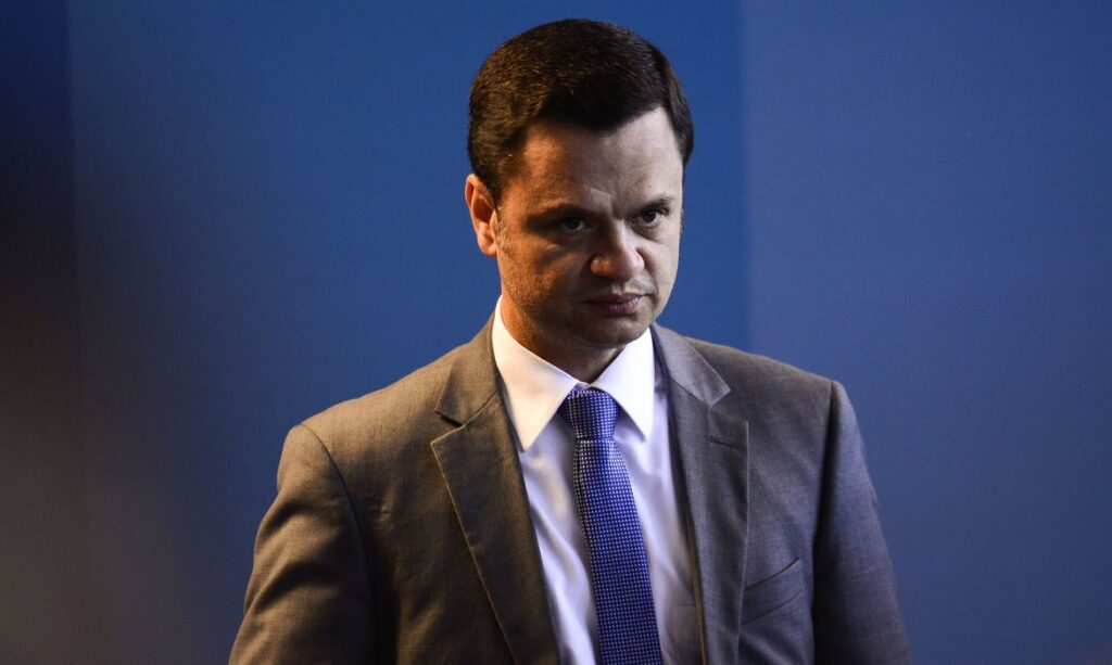 campanha-dna-pessoas-desaparecidas_mcamgo_abr_250520211818-21