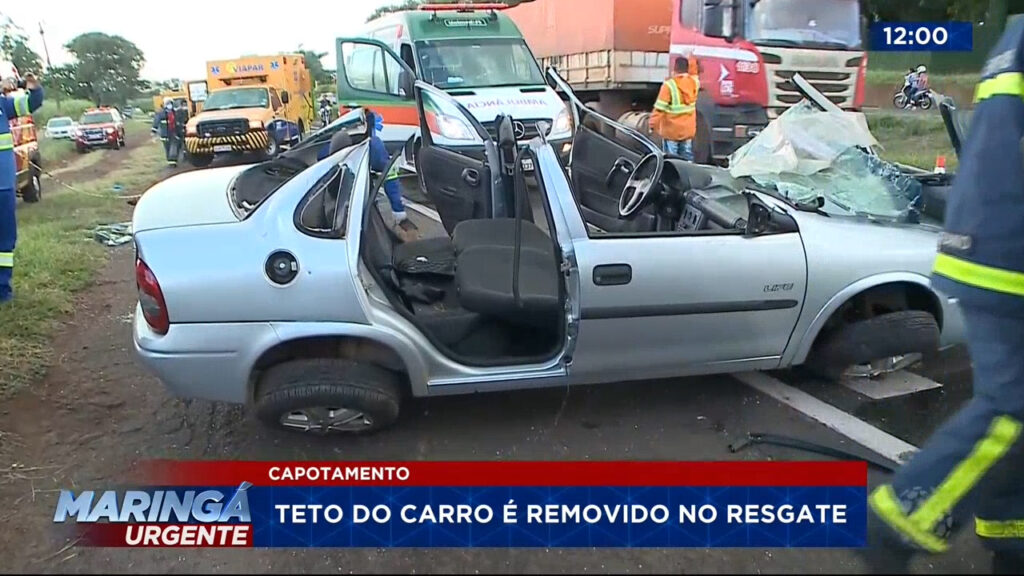 casal-carro-1 casal-carro-1