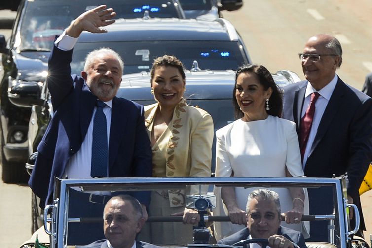 cerimonia_de_posse_luiz_inacio_lula_da_silva_rolls-royce0101233224 lula-discurso-posse