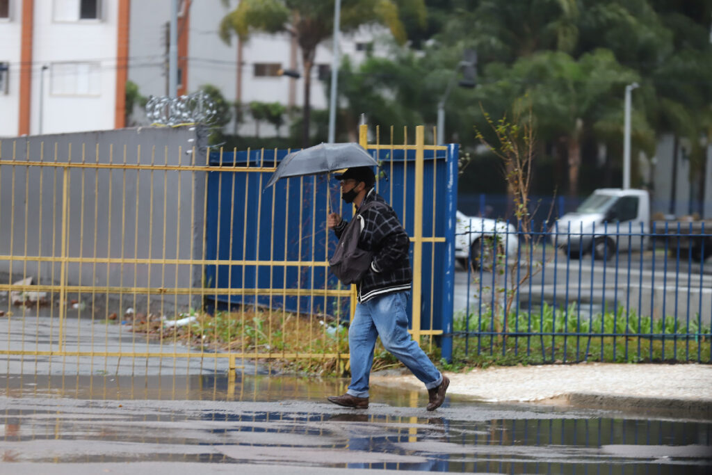 chuva-curitiba-julho chuva-curitiba-julho