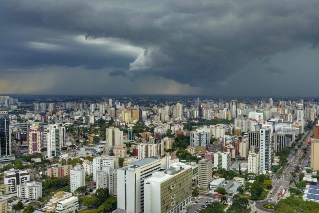 DCIM100MEDIADJI_0272.JPG chuvas-curitiba-parana