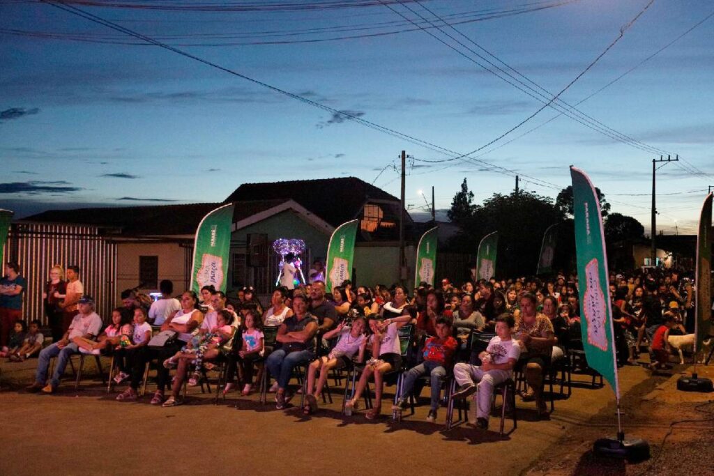 cinema-na-praca-parana