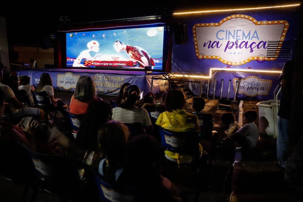 Cinema na Praça – Cinema na Praça –