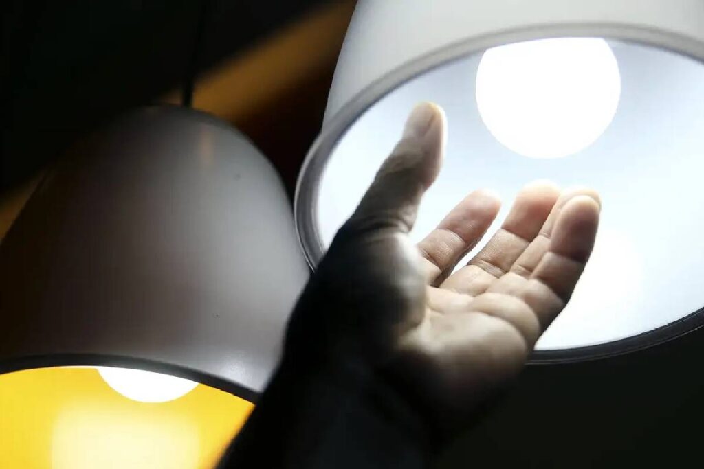 conta-de-luz-mais-cara-2024 conta-de-luz-barata-agosto