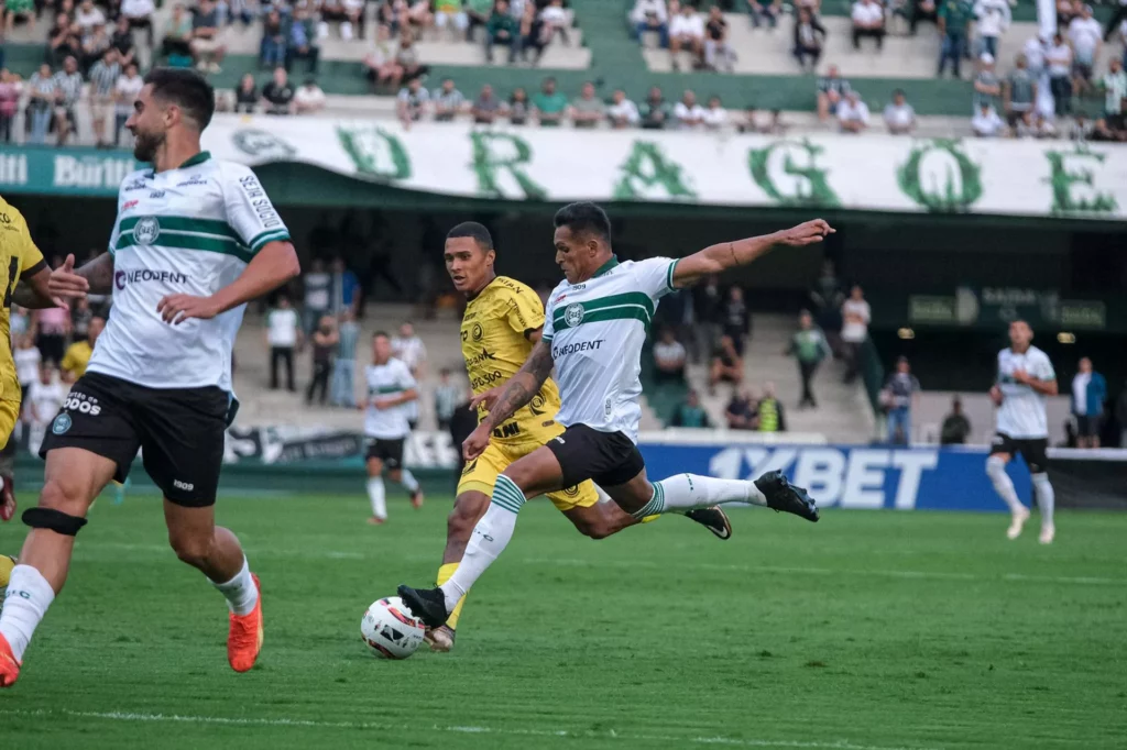 coritiba-fc-cascavel coritiba-fc-cascavel-quartas-de-final-paranaense