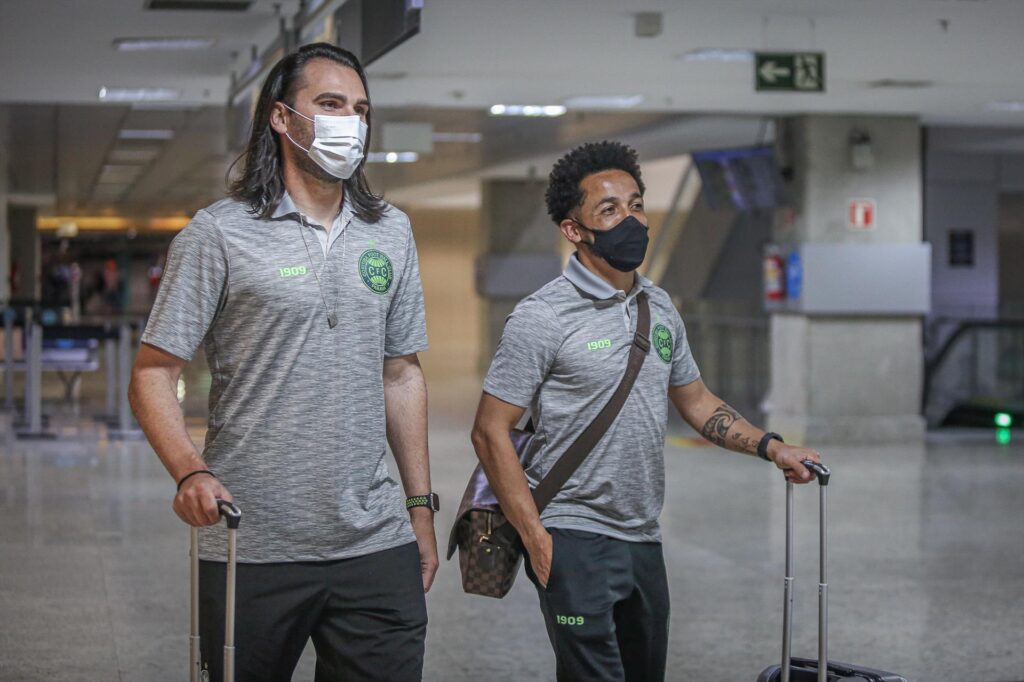 coritiba-viaja-nautico
