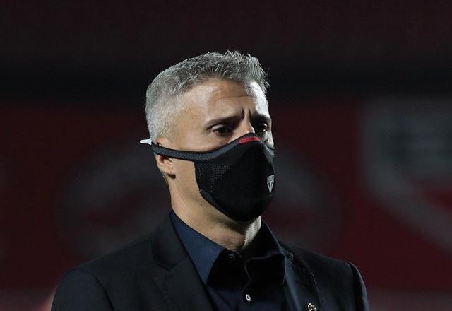 crespo-demitido