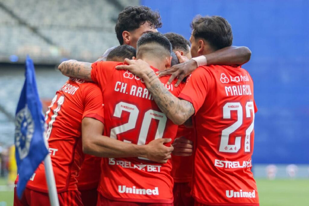 cruzeiro-internacional-brasileirao-05-11 cruzeiro-internacional-brasileirao-05-11