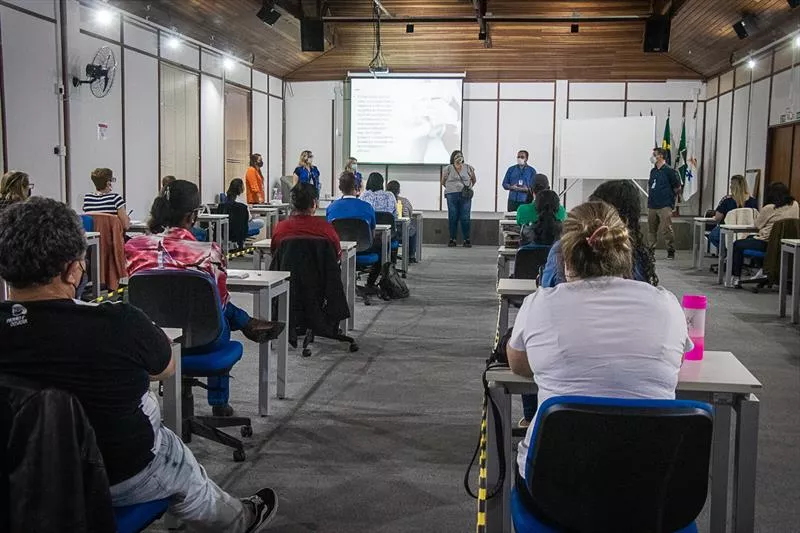 curso-cuidador-idosos curso-cuidador-idosos