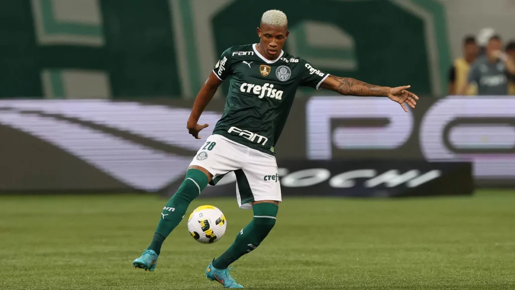 danilo-palmeiras-venda