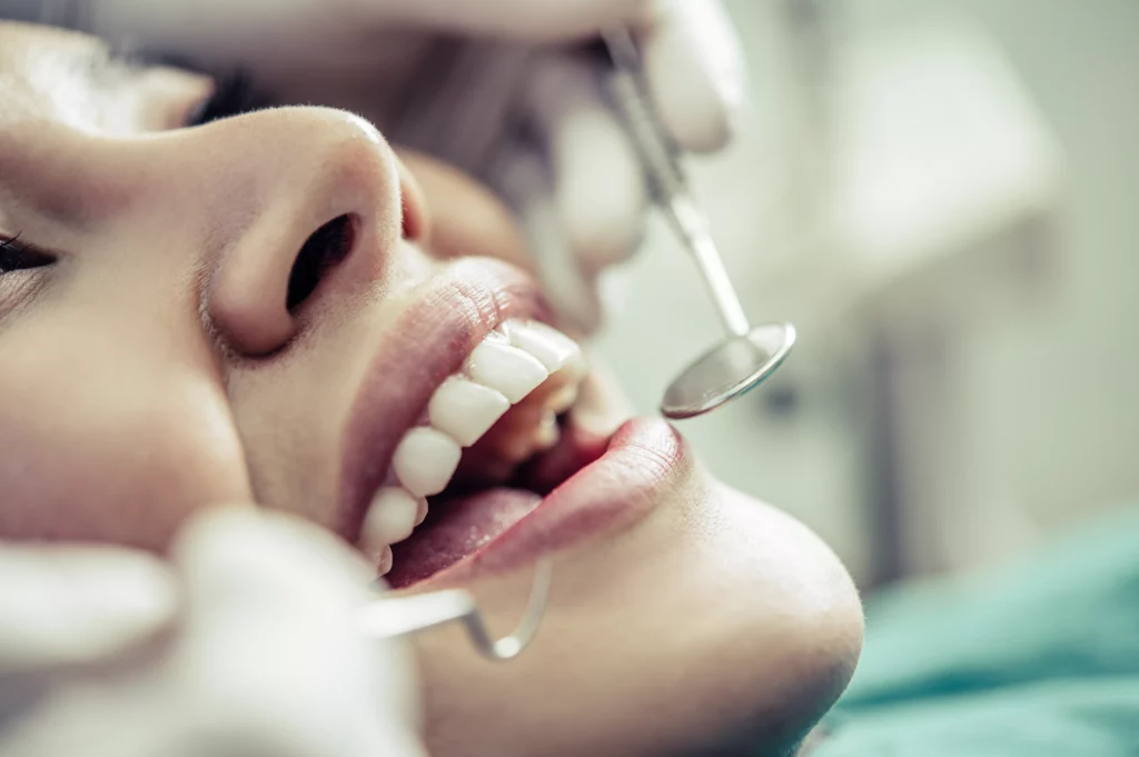 dentista-gratis-curitiba dentista-gratis-curitiba