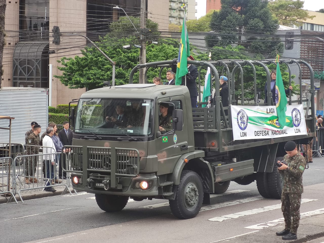 desfile-7-setembro-curitiba-2