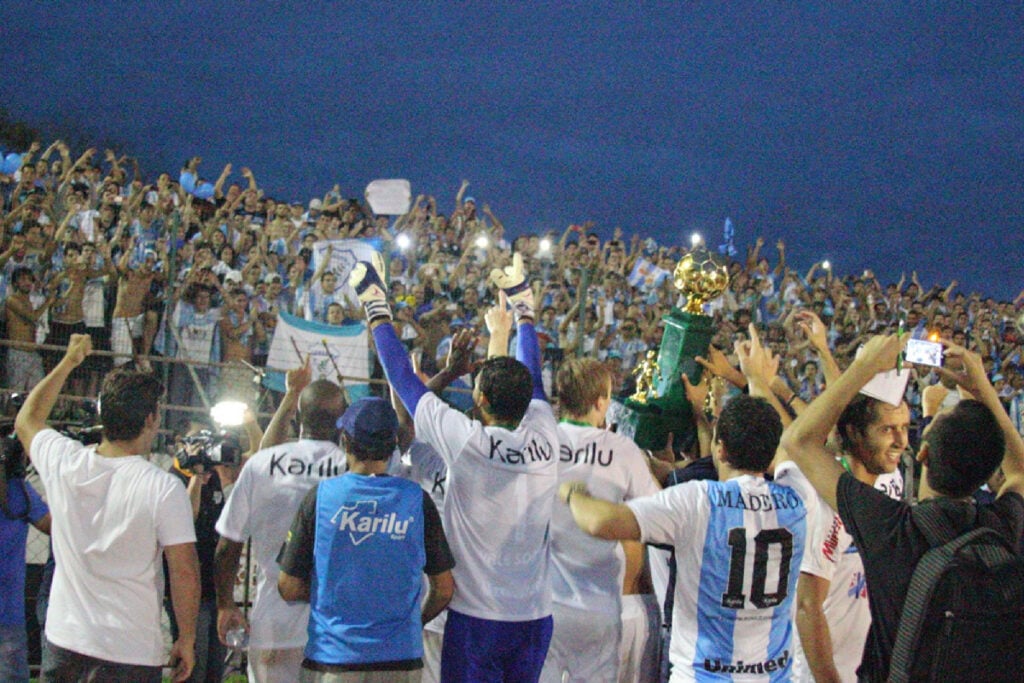 documentario-tubarao-londrina-esporte-clube