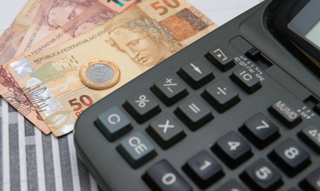 Economia, Moeda Real,Dinheiro, Calculadora Economia, Moeda Real,Dinheiro, Calculadora