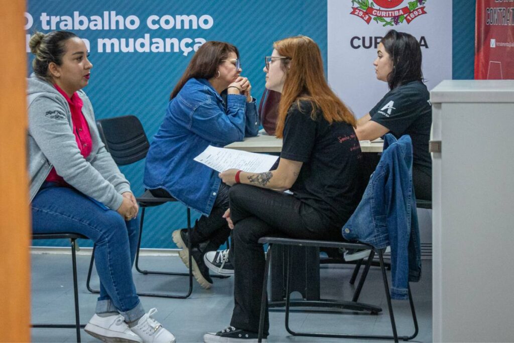 emprego-mulheres-curitiba emprego-mulheres-curitiba