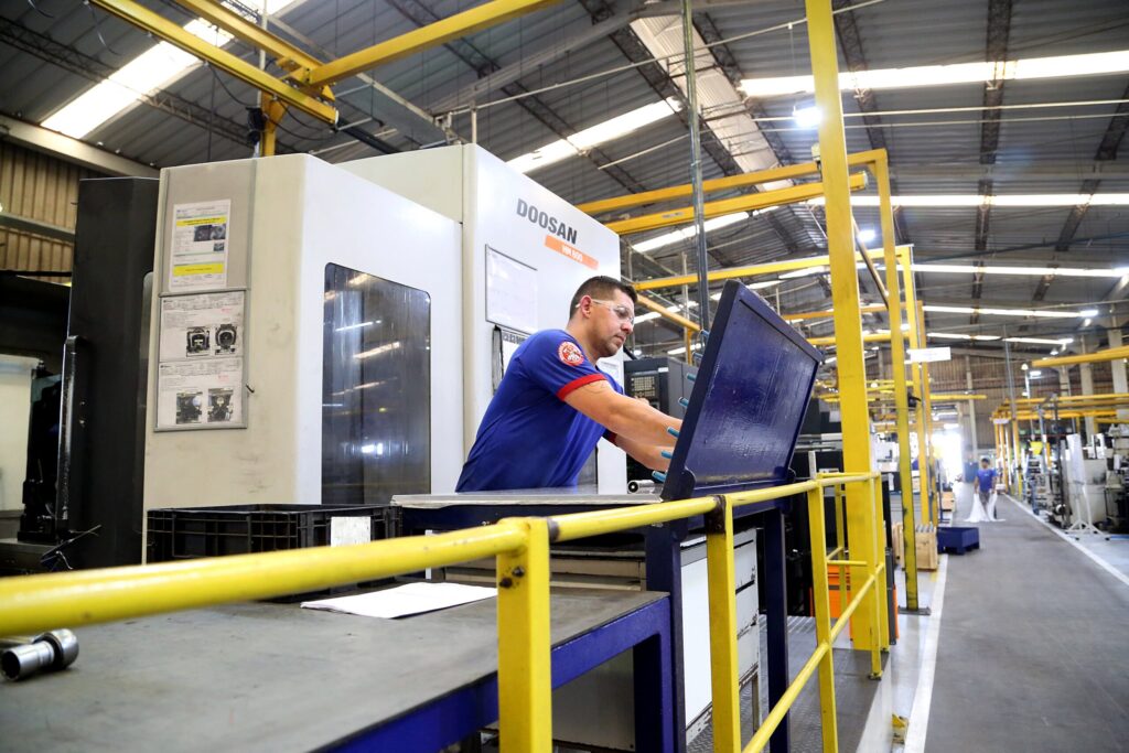 Industria Hubner
Metalurgica
Foto Gilson Abreu Industria Hubner
Metalurgica
Foto Gilson Abreu