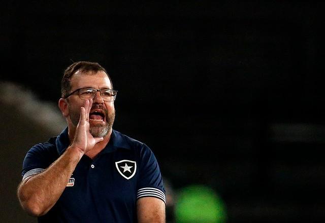 enderson-moreira-fora-do-botafogo