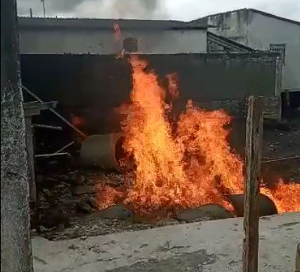 explosoes-paranagua-4 explosoes-paranagua-4
