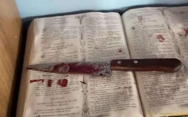 faca-biblia
