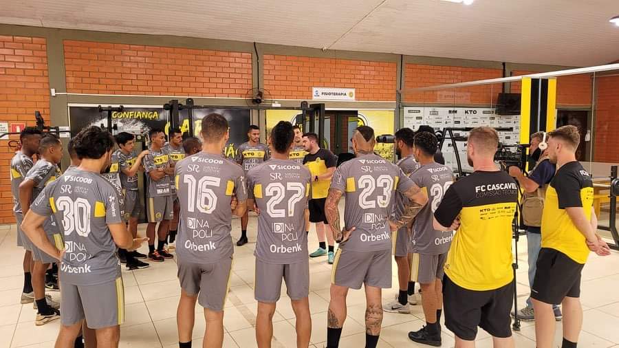 fccascavel-pretepmorada fccascavel-pretepmorada