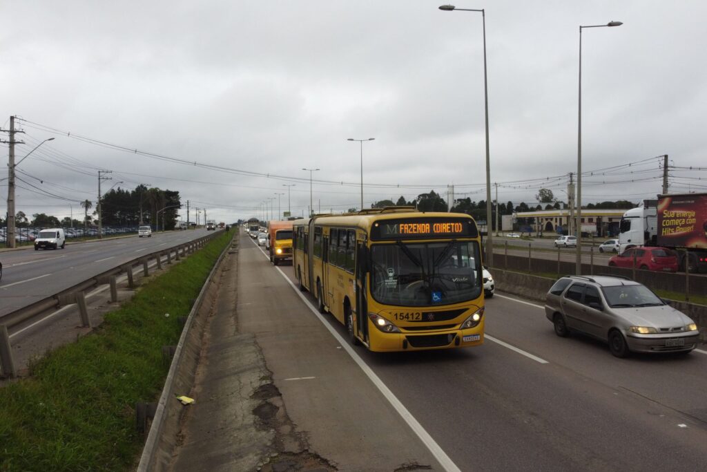 TRAFEGO INTENSO DA BR-116 CAUSA IMPACTO NA OPERAÇÃO DO TRANSPORTE COLETIVO – TRAFEGO INTENSO DA BR-116 CAUSA IMPACTO NA OPERAÇÃO DO TRANSPORTE COLETIVO –