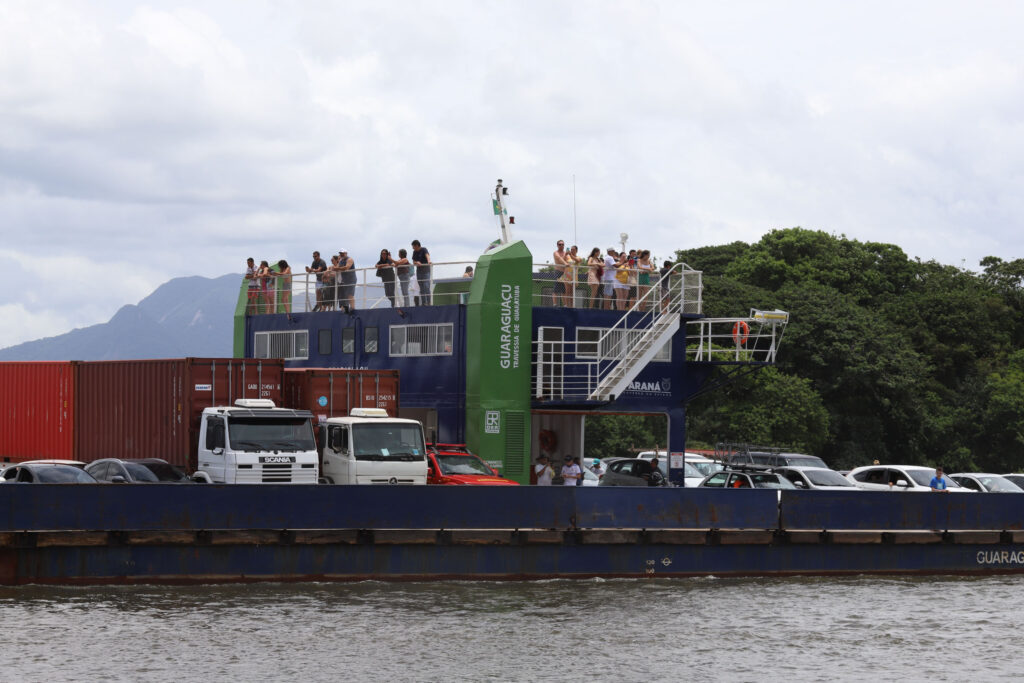 default ferry boat guaratuba