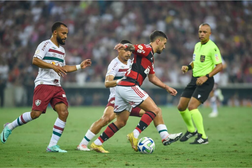 flamengo-fluminense-brasileirao-11-11 flamengo-fluminense-brasileirao-11-11