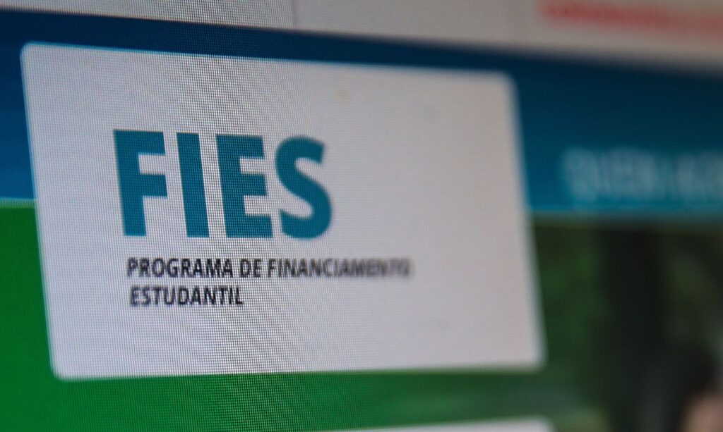 Fundo de Financiamento Estudantil,Fies Fundo de Financiamento Estudantil,Fies