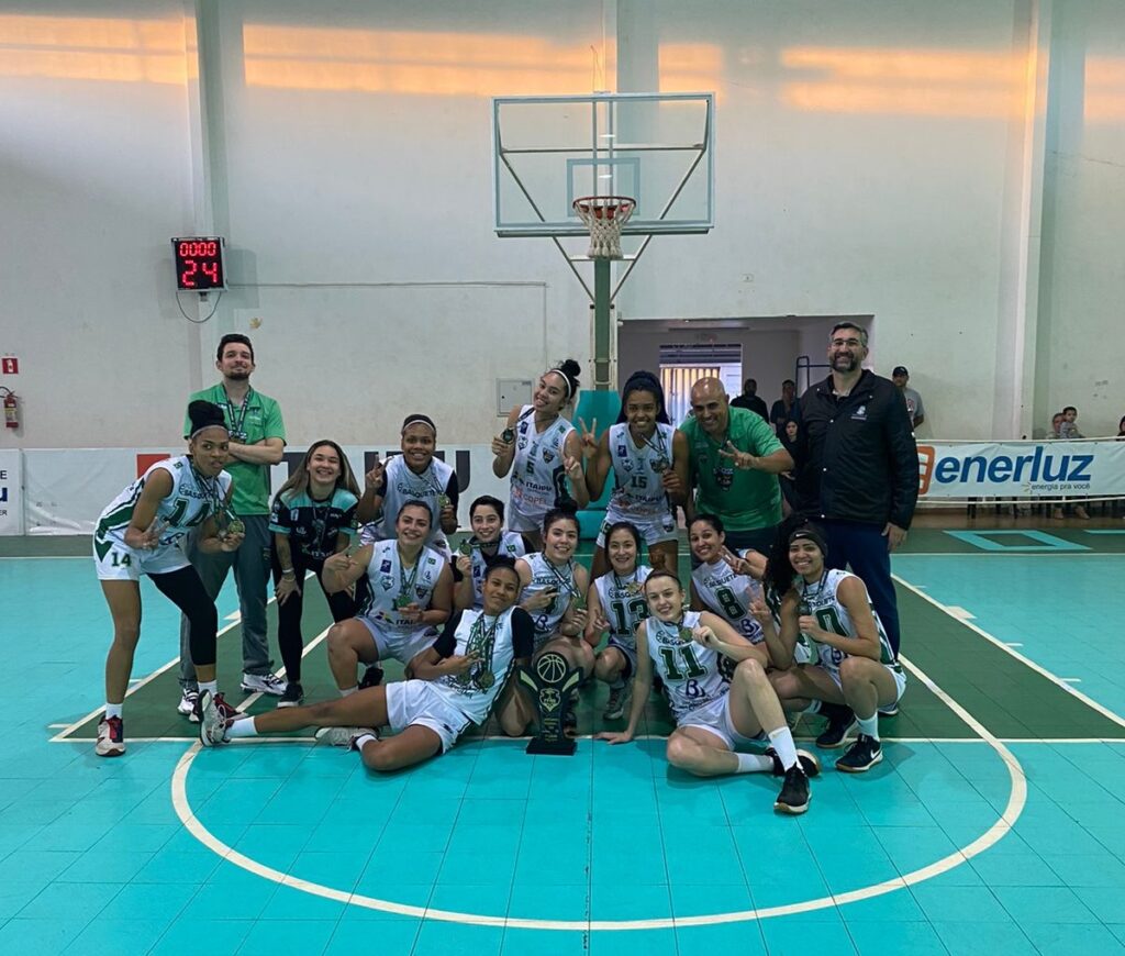 foz-feminino-basquete