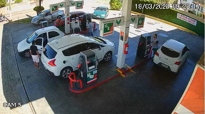 frentista que ateou fogo em cliente