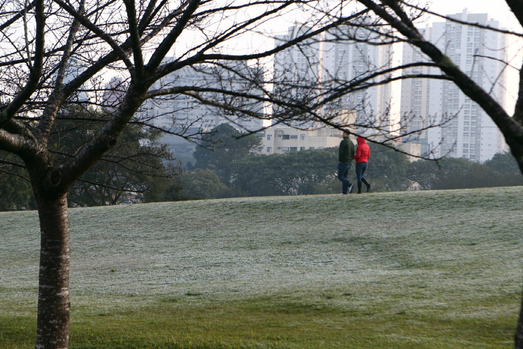 frio-curitiba-hoje frio-curitiba-hoje