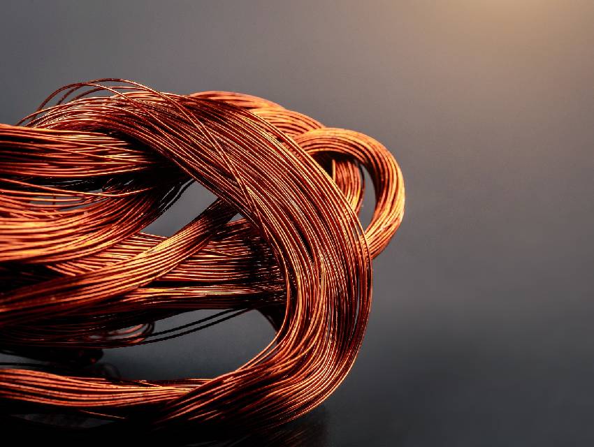 funcionarios-presos-fios-de-cobre funcionarios-presos-fios-de-cobre