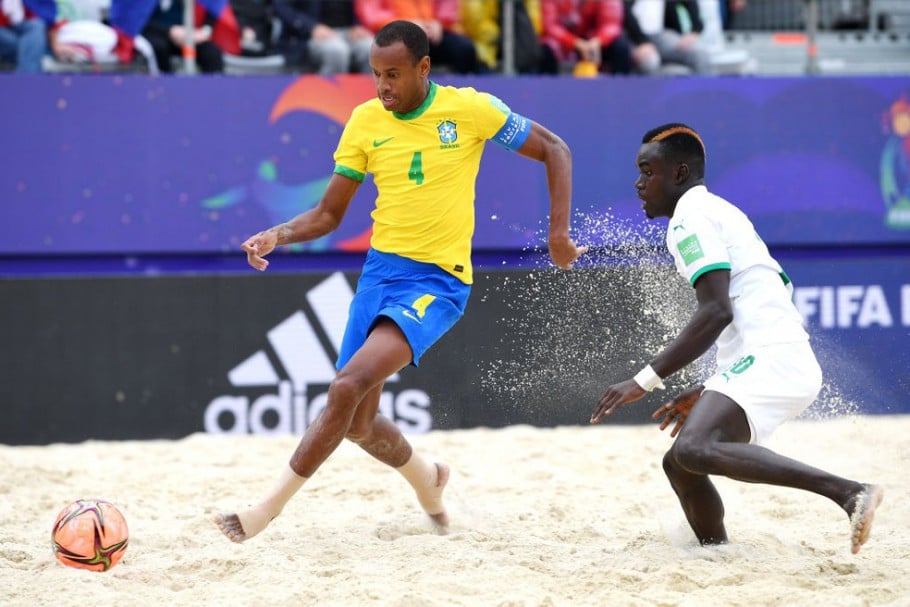 futebol-de-areia-senegal-brasil