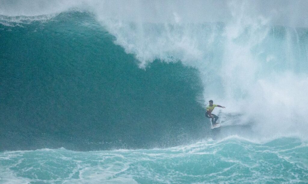 gabriel_medina-_6878margaret21miers_max gabriel_medina-_6878margaret21miers_max