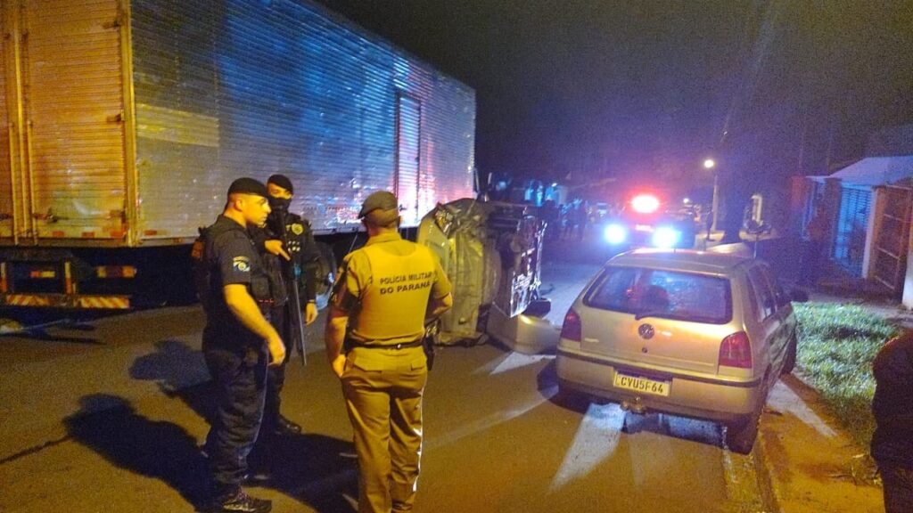 gd_motorista-foge-da-guarda-municipal-de-sarandi-e-bate-em-carro-estacionado-durante-perseguicao-5367-8840