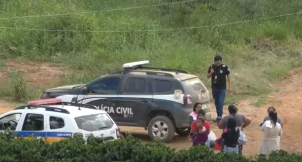 homem-mata-propria-mae Rapaz é preso após matar a própria mãe e filha
