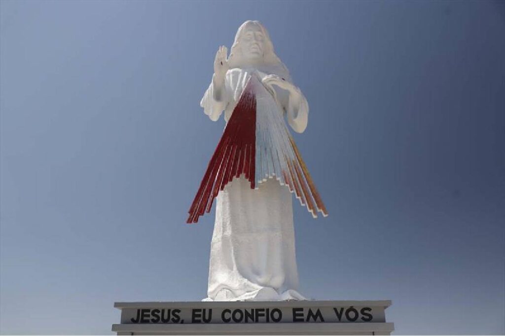 imagem-jesus-misericordioso-inaugurada-umbara imagem-jesus-misericordioso-inaugurada-umbara