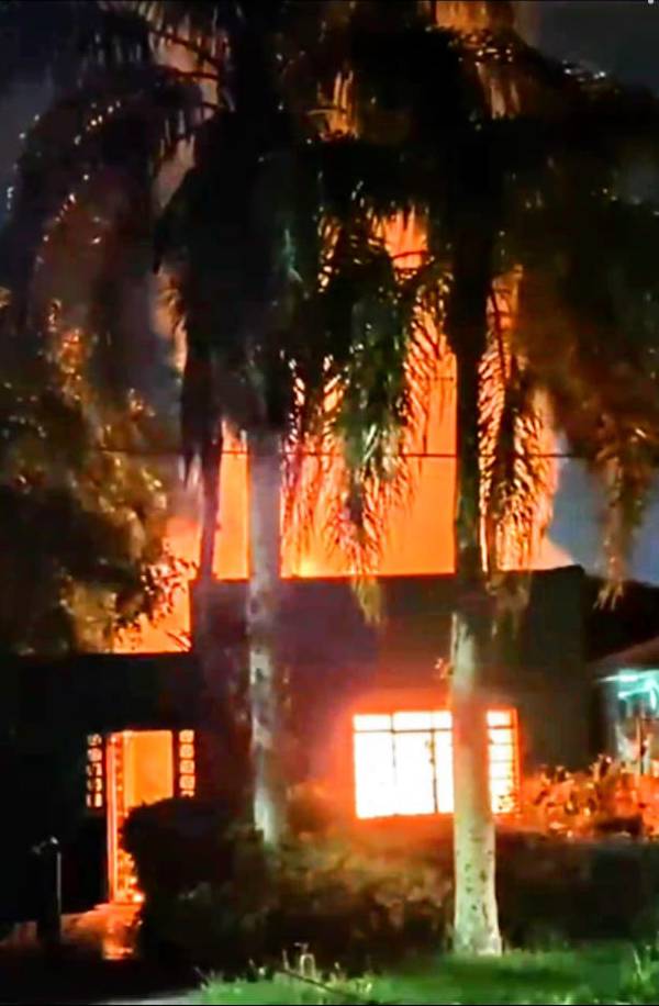 incendio-casa-desocupada-curitiba-10-10