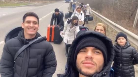 jogador-saindo-da-ucrania