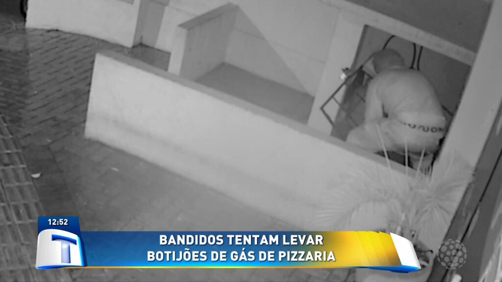ladroes-tentam-levar-botijao-de-gas-de-pizzaria-