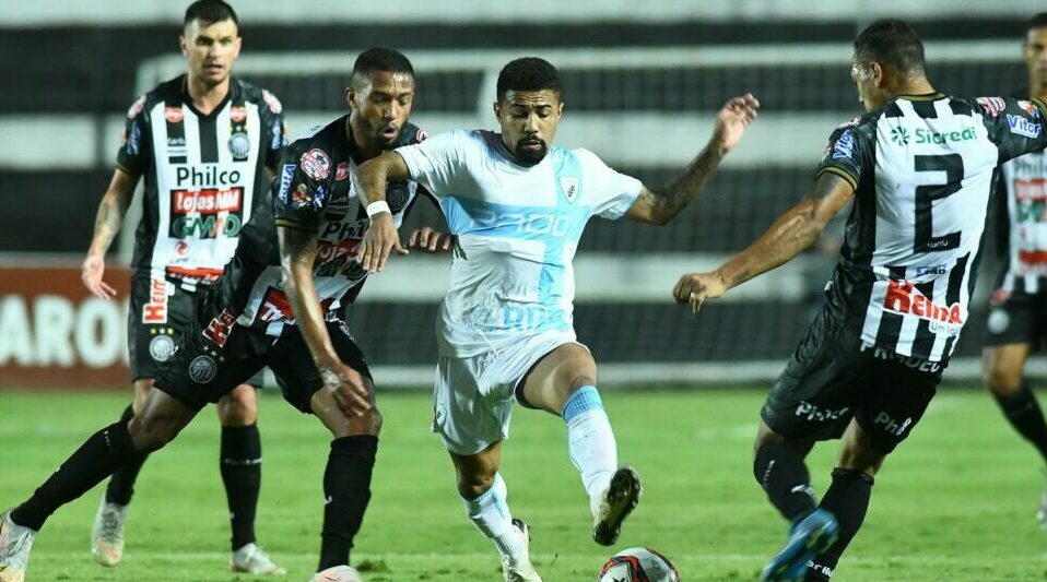 Gustavo Oliveira/ LEC