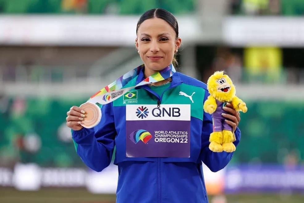 leticia-oro