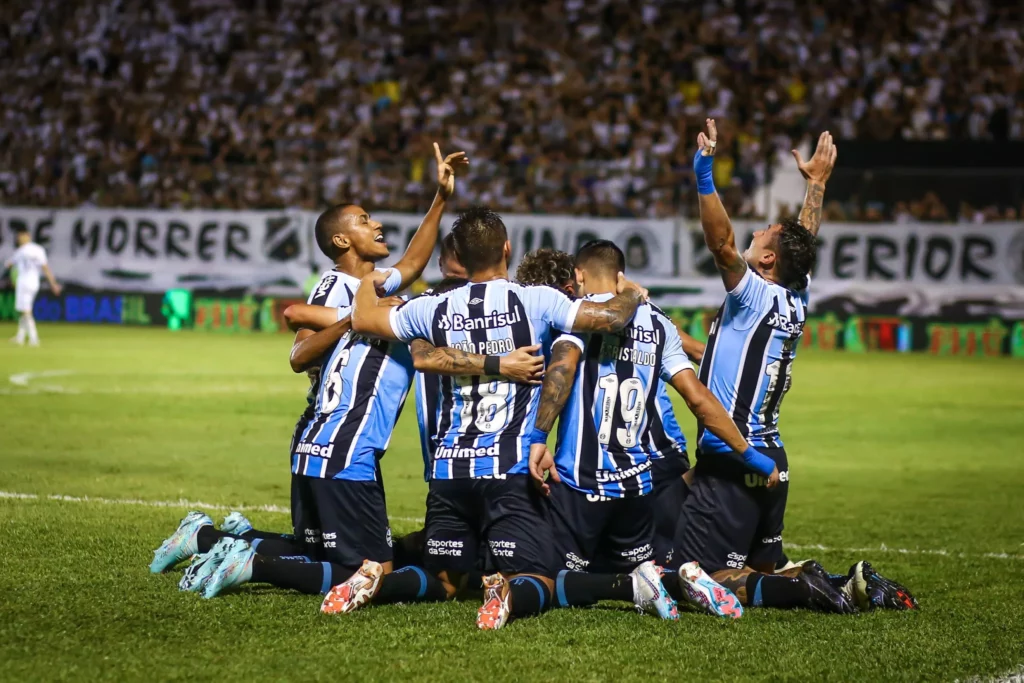 lg-noticias-gra-mio-vence-abc-e-tem-vantagem-na-decisa-o-da-classificaa-a-o-a-pra-xima-fase-da-copa-do-brasila-35550 grêmio abc