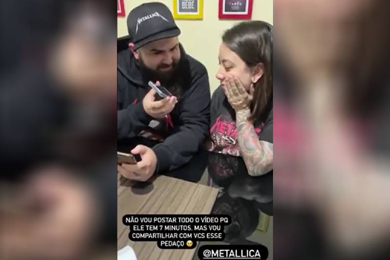 ligacao-vocalista-metallica