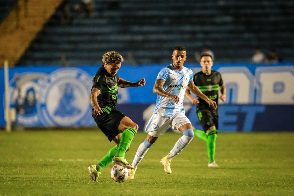 londrina-coritiba-paranaense londrina-coritiba-paranaense