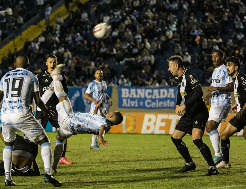 londrina-x-ponte-preta-arquivo