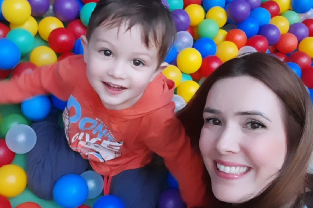 mae-e-filho-morrem-acidente-parana